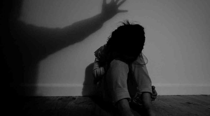منڈی فیض آباد میں معصوم طالبہ سے زیادتی ،جنسی درندہ خون میں لت پت چھوڑ کر فرار