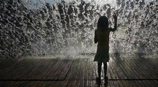 متاثرہ بچی کا ئنات کو ہر طرح سے مالی ،قانونی  اخلاقی مدد دی جائے :چیف ایڈیٹر خبریں کی ہدایت