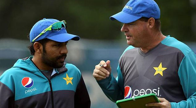 ہیڈ کوچ مکی آرتھر کی ٹیم پاکستان کیلئے نئی پلاننگ نے سب کھلاڑیوں کو حیران کر دیا