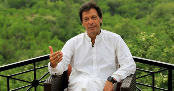 پٹرول کی قیمتوں میں اضافے بارے۔۔۔  عمران خان کے ٹویٹ نے حکمرانوں پر بجلیاں گرا دیں