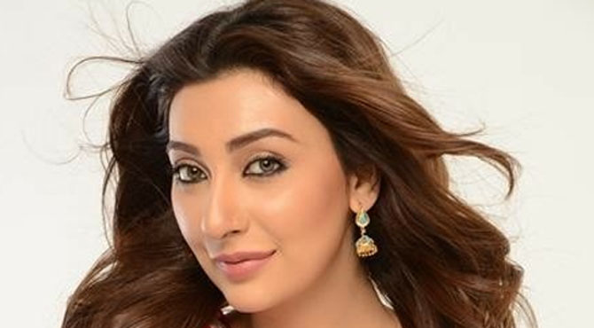 الوداع شوبز، بس اب اور نہیں ۔۔۔ اداکارہ عائشہ خان نے سوشل میڈیا پر ایسا  اعلان کر دیا کہ مداح حیرت زدہ رہ گئے