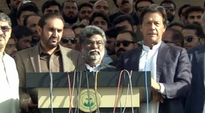 وزیر اعظم نے چیف جسٹس سے ملاقات میں نواز شریف کیلئے رحم کی بھیک مانگی ہو گی ،عمران خان کا دبنگ بیان
