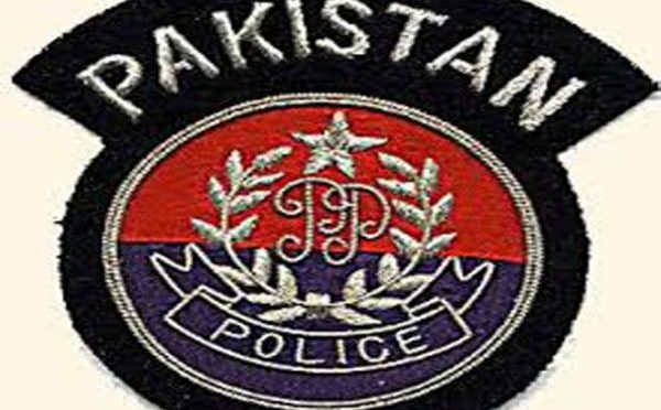 سیالکوٹ میں پولیس اہلکار کا ننھی بچی کے ساتھ وحشیانہ سلوک
