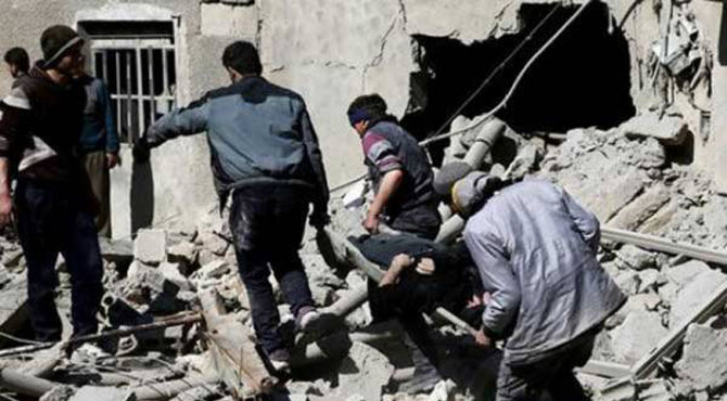 شام: امریکی اتحادی فوجیوں کا فضائی حملہ، شہریوں سمیت 54 ’داعش جنگجو‘ ہلاک