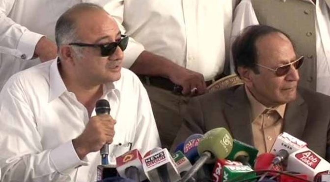 ق لیگ نے تحریک انصاف کی بڑی وکٹ گرادی، ایم پی اے وجیہ الزماں خان کی شمولیت کا اعلان