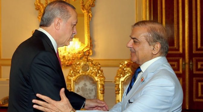 ترکی کے صدر رجب طیب اردوان کا پاکستان مسلم لیگ (ن) کے صدر اور وزیر اعلی پنجاب محمد شہباز شریف کو ٹیلی فون ۔ ترک صدر کا پاکستان مسلم لیگ (ن) کا صدر منتخب ہونے پر محمد شہباز شریف کو مبارکباد۔