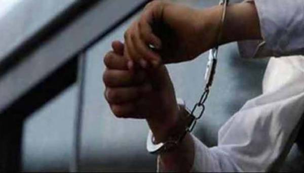 پنجاب پولیس کے 2شیر جوانوں نے اپنی ہی خاتون اہلکار کے ساتھ زیادتی کے بعد ایسا گھناﺅنا کام کر ڈالا کہ سب کو بڑا جھٹکا لگ گیا