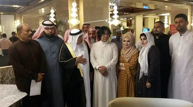 رﺅف صدیقی 57سال کی عمر میں دولہا بن ہی گئے