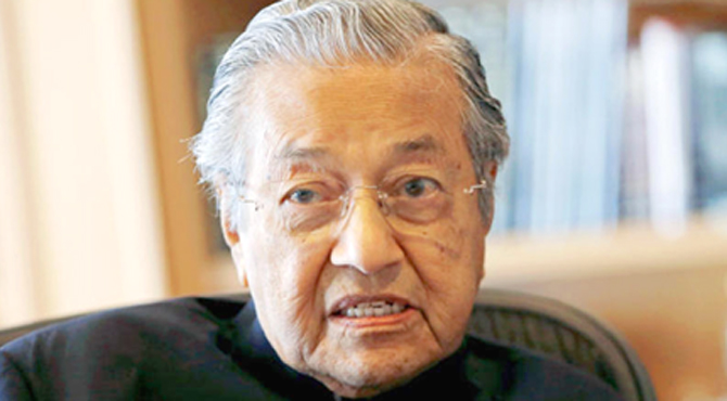 ملایشیا: حکمران جماعت کو شکست  92 سالہ مہاتیر وزیراعظم بننے کے قریب
