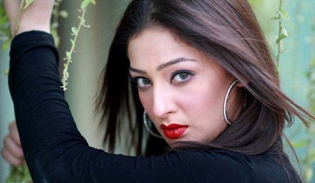 سوشل میڈیا ہمیں راتوںرات ہیرو پھر زیرو بنا دیتا ہے :ریجا علی
