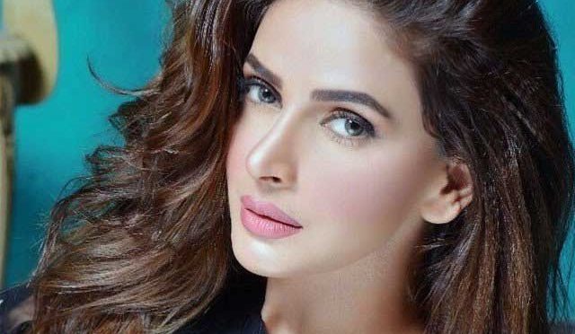فیڈرل بورڈ آف ریونیو(ایف بی آر)نے نامور پاکستانی اداکارہ صبا قمر کو 16 مئی کو طلب کرلیا