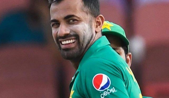 وہاب ریاض کو کاؤنٹی کرکٹ کھیلنے کے لئے این او سی جاری