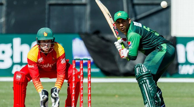 ون ڈے سیریز: زمبابوے کا پاکستان کے خلاف ٹاس جیت کر فیلڈنگ کا فیصلہ