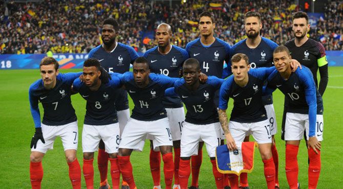 فرانس کروشیا کو ہراکر فٹ بال کا عالمی چیمپئن بن گیا