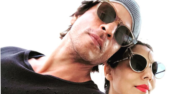 شاہ رخ خان کی اہلیہ گوری کے ساتھ پہلی سیلفی