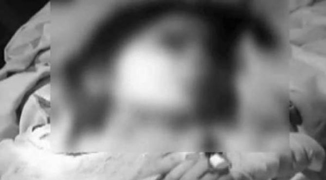 کالج کی طالبہ کے ساتھ دو افراد کی اجتماعی زیادتی،بے ہوشی کی حالت میں چھوڑ کر فرار ،پولیس نے گرفتار کر لیا