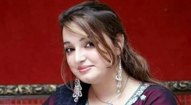پشتو گلوکارہ ریشم نوشہرہ میں قتل