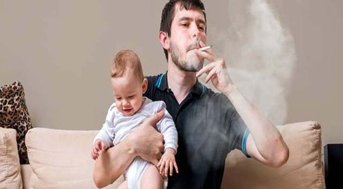 سگریٹ نوش والدین کے بچے جان لیوا امراض میں مبتلا ہوجاتے ہیں، تحقیق