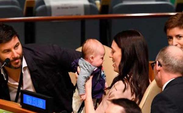 نیوزی لینڈ کی وزیراعظم کی شیرخوار بیٹی کے ہمراہ اقوام متحدہ اجلاس میں شرکت