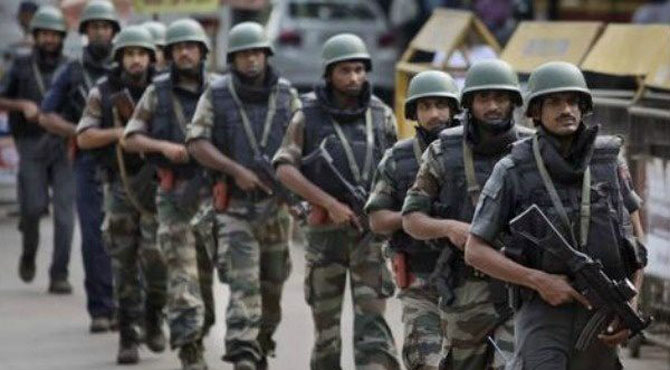 مقبوضہ کشمیر میں بھارتی فورسز کا بڑا آپریشن، گھر گھر تلاشی