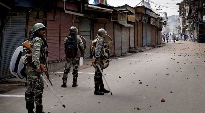 مقبوضہ کشمیر میں بھارتی فوج کی بربریت جاری: مزید 4 افراد شہید کر دیے