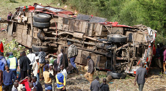 کینیا میں بس حادثے میں 50 افراد ہلاک