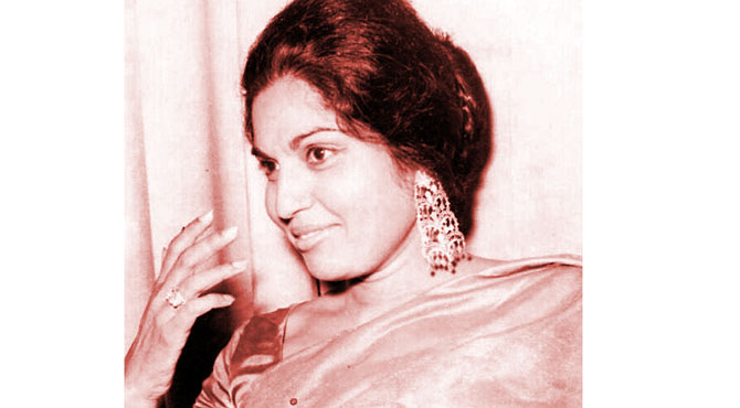 منور سلطانہ پاکستانی فلموں کی پہلی گلوکارہ ،ملی نغمے بھی گائے