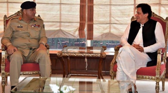 وزیراعظم عمران خان سے آرمی چیف جنرل قمر باجوہ کی ملاقات