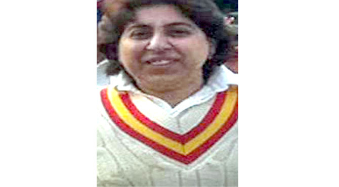 سابق ویمن کرکٹر شرمین خان  لاہور میں انتقال کرگئیں