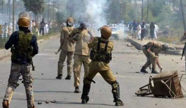 مقبوضہ کشمیر میں قابض بھارتی فوج نے مزید 2 کشمیریوں کو شہید کردیا