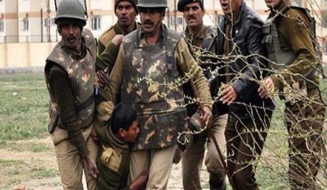 مقبوضہ کشمیر میں بھارتی سپاہی کی ساتھیوں پر فائرنگ کے بعد خودکشی