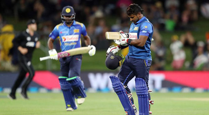 نیوزی لینڈ نے پہلے ون ڈے میں سری لنکا کو 45 رنز سے شکست دے دی