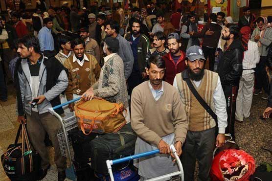 سعودی عرب سے مزید 150 پاکستانی رہا، وطن واپس پہنچ گئے