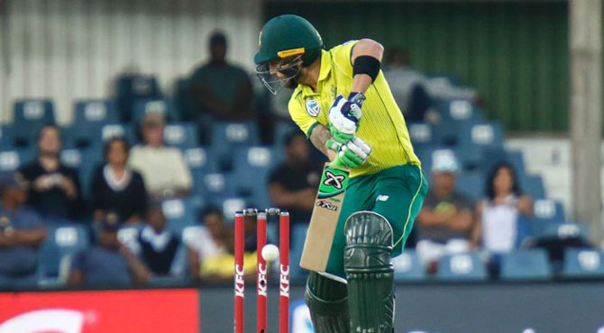 پہلا ٹی ٹوئنٹی: جنوبی افریقا نے سنسنی خیز مقابلے کے بعد پاکستان کو شکست دے دی