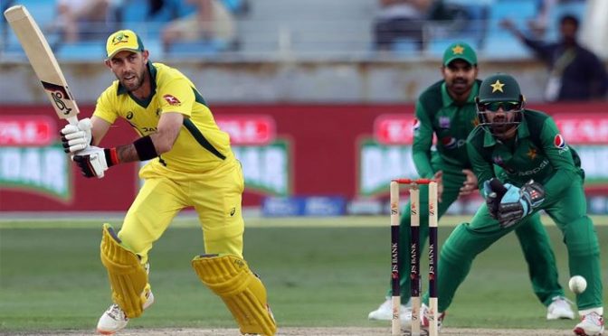 چوتھا ون ڈے: آسٹریلیا کا پاکستان کو جیت کے لیے 278 رنز کا ہدف