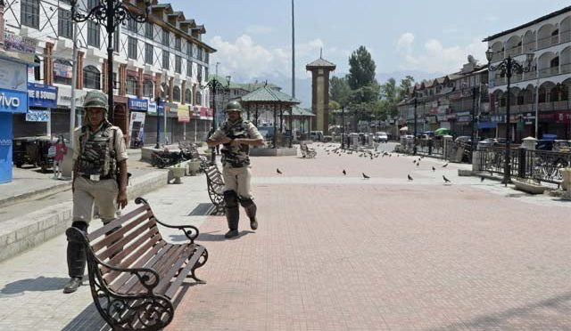 مقبوضہ کشمیرمیں بھارتی فورسزکی جارحیت سے مزید 5 کشمیری شہید