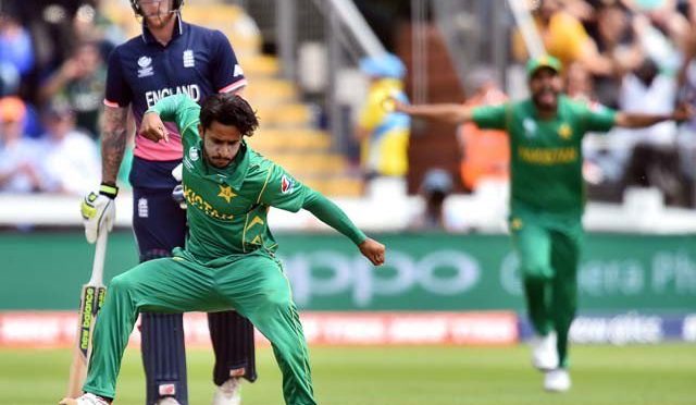 تیسرا ون ڈے؛ کمزور بولنگ کے سہارے مضبوط بیٹنگ پر لگام ڈالنے کا ارادہ