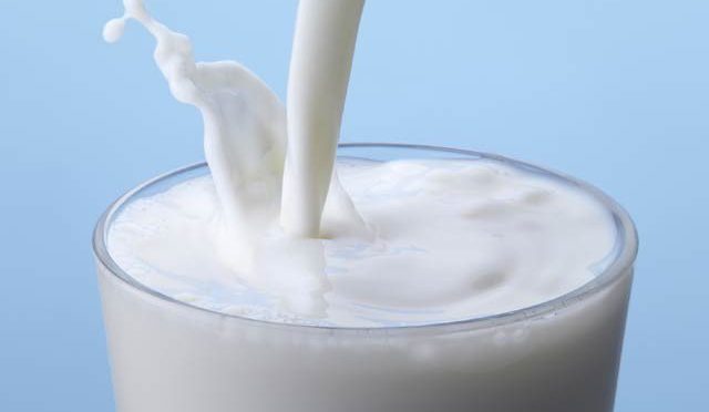 معدے کی جلن دورکرنے میں دودھ مفید قرار