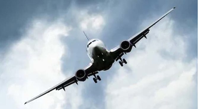 ایئر کینیڈا کے طیارے کے فضا میں ہچکولے کھانے سے 35 مسافر زخمی