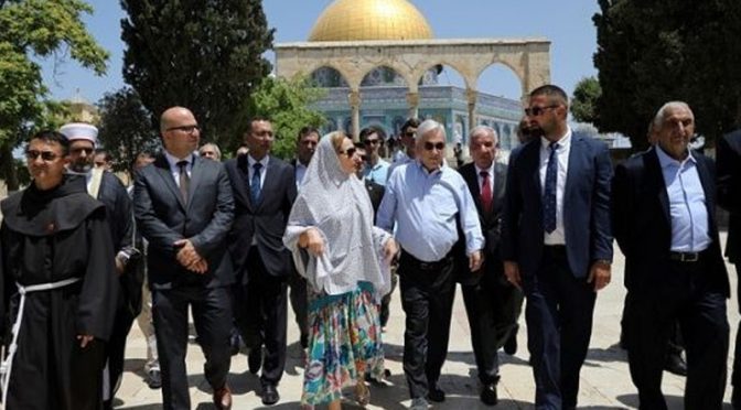 اسرائیلی پولیس نے فلسطینی وزیر فادی الخدمی کو گرفتار کر لیا