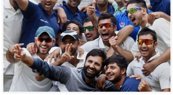 مقبوضہ کشمیر کی آدھی کرکٹ ٹیم کپتان سمیت لاپتہ ، نیٹ سروس بند ،کھلاڑیوں سے کوئی رابطہ نہیں