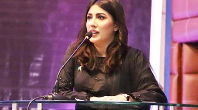 پریانکا امریکا میں بیٹھ کر بھارتیوں کی زبان بول رہی ہیں،مہوش حیات