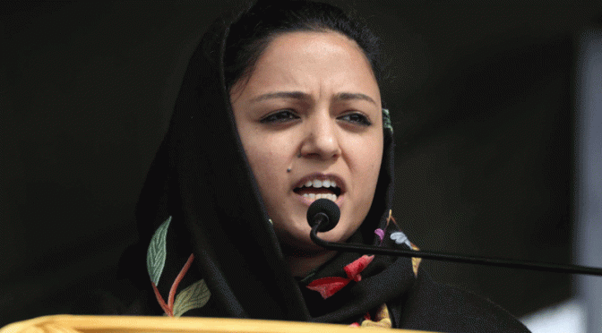 بھارت: کشمیری سیاسی کارکن شہلا راشد کے خلاف بغاوت کا مقدمہ