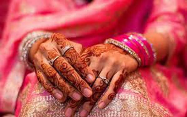 3سال پہلے کی لوسٹوری کا انجام، پاکستانی لڑکی کی 49 سالہ چینی باشندے سے شادی