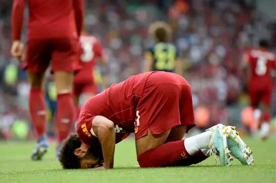 سٹار فٹبالر محمد صلاح نے اسلام فوبیا کا شکار انگریز کو مسلمان کردیا