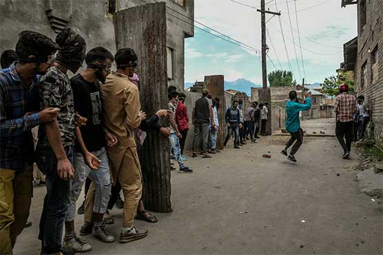 مقبوضہ کشمیر میں بھارتی جبری پابندیاں 67 ویں روز میں داخل،حریت رہنما ءبدستور جیلوں میں بند