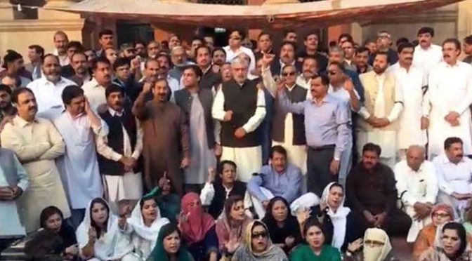ن لیگ کے 100 ارکان پنجاب اسمبلی اسٹینڈنگ کمیٹیوں سے مستعفی