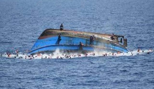 بنگلادیش سے ملائیشیا جانے والی روہنگیا مہاجرین کی کشتی ڈوب گئی، 14 ہلاک
