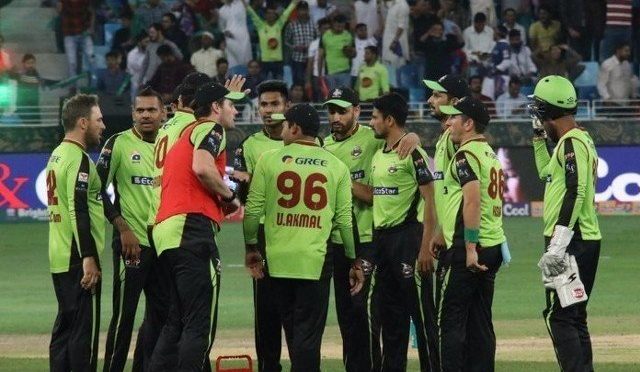 لاہور قلندرز کا ٹاس جیت کر فیلڈنگ کا فیصلہ