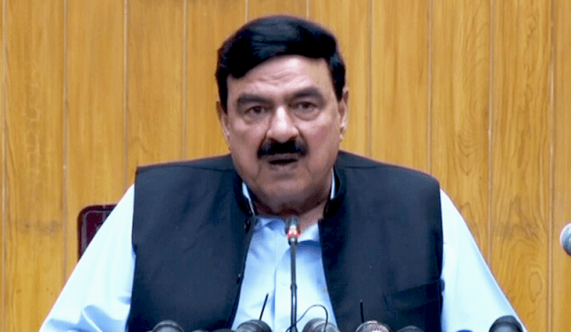 مرحلہ وار 34 ٹرینیں بند کر دینگے ، شیخ رشید